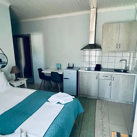 Theros Apartment