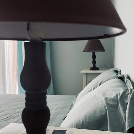 Theros Apartment